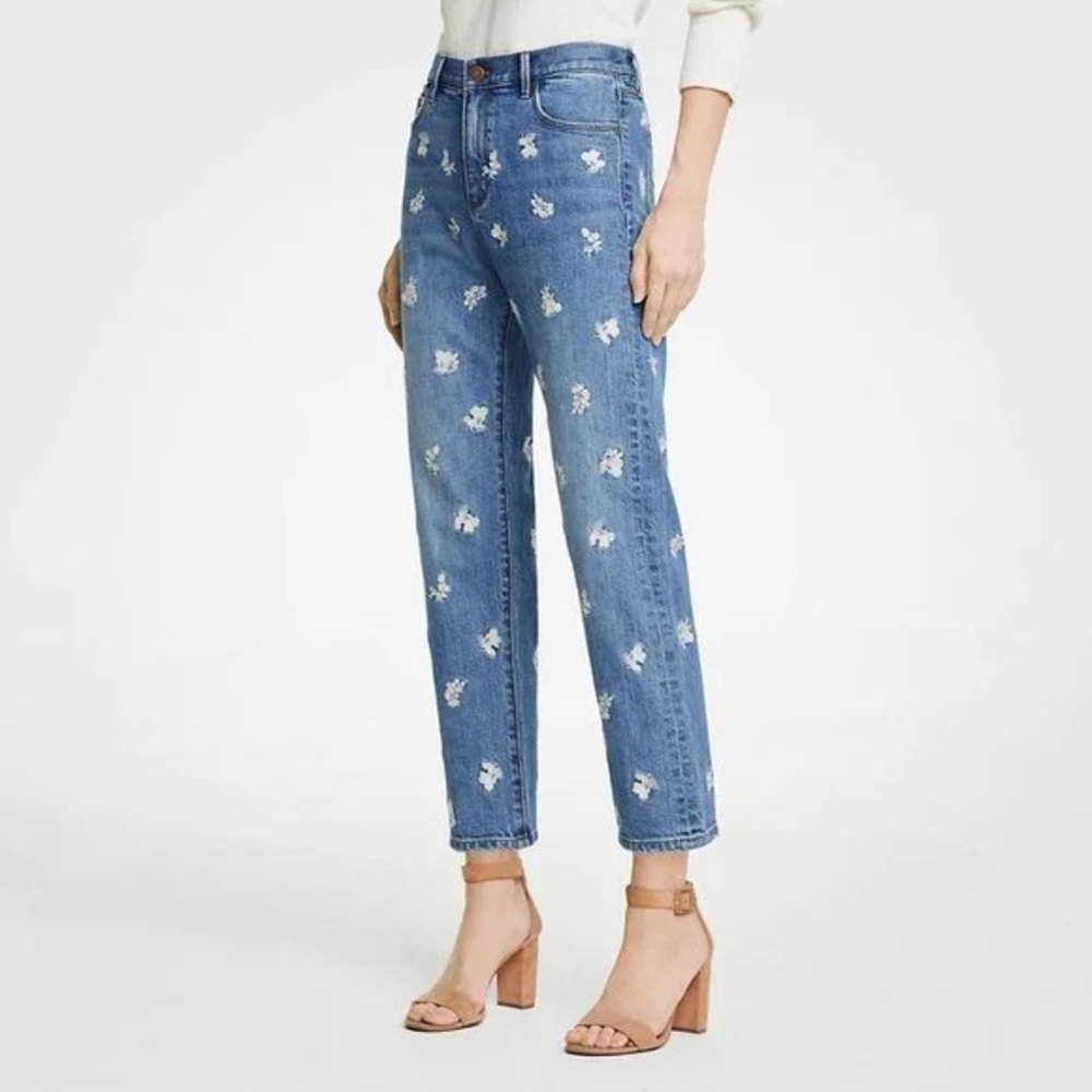 Ann Taylor Floral Embroidered Denim Straight Crop NWT 12 10